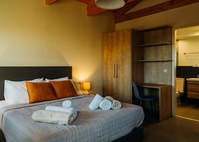 Gea Mani * Agios Nikolaos (Mani)